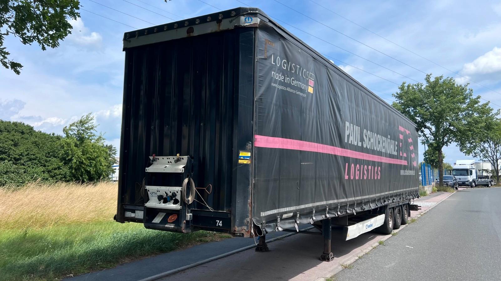 Krone SDP 27 Megatrailer mit Staplerhalterung