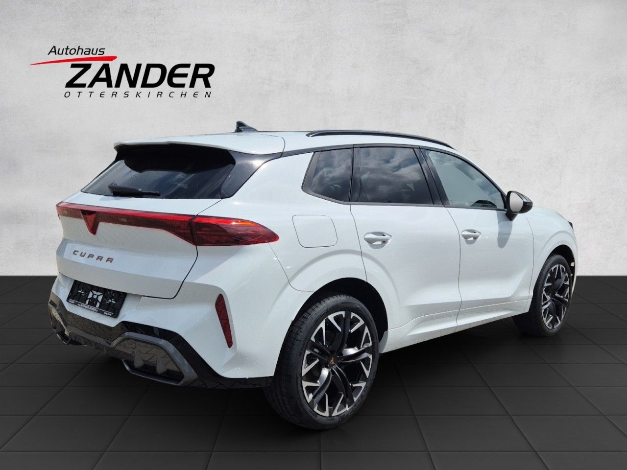Fahrzeugabbildung CUPRA Terramar 2.0 TSI 204 PS DSG 4Drive Edge Paket