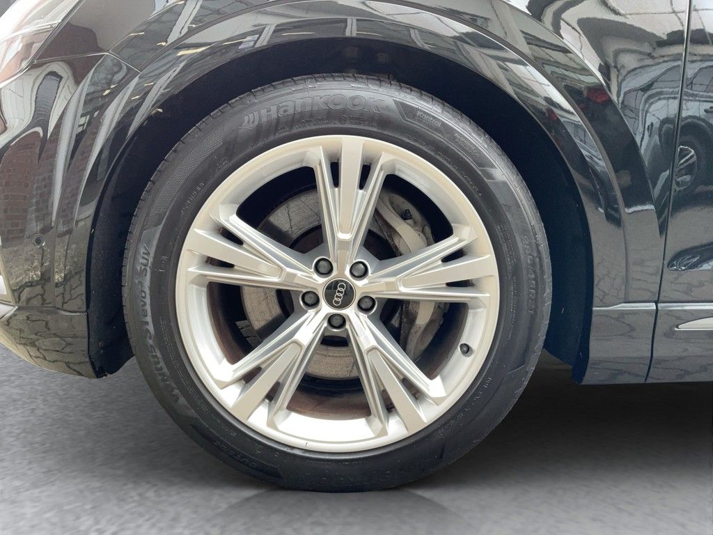 Audi Q8 55 TFSI e quattro tiptronic foto 20
