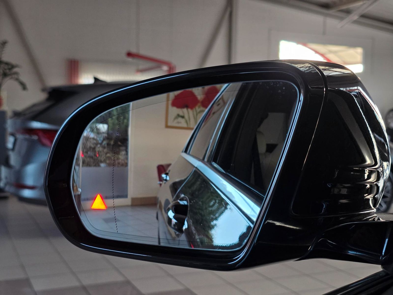 Fahrzeugabbildung Mercedes-Benz E200 Lim. AMG/Burmester/Airmatic/HuD/Multibeam