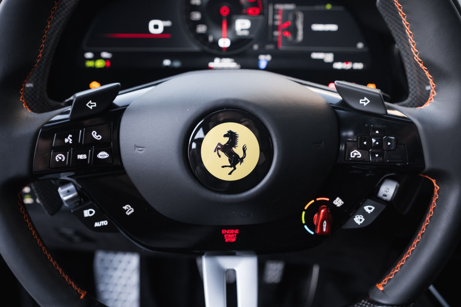 Fahrzeugabbildung Ferrari Purosangue-Pano-Lift-Burm.-360Kam.-Karbonlenkrad