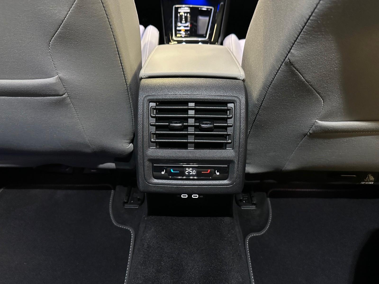 Volkswagen Golf VIII Variant Style 4Motion*Standhzg*AHK*KAM, миниатюра 27