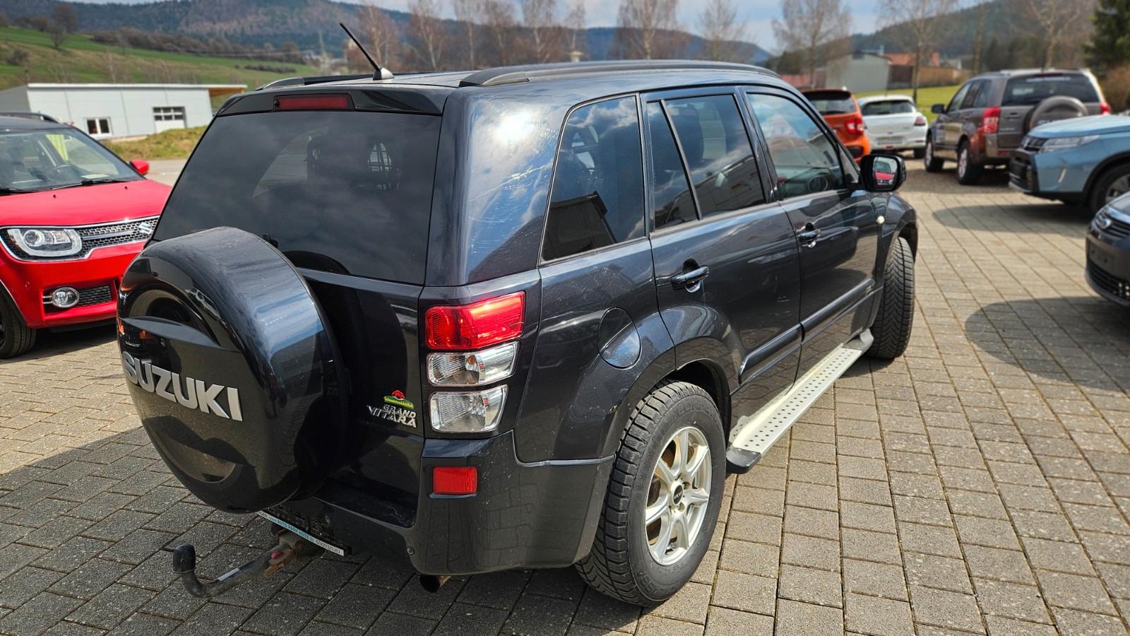 Suzuki Grand Vitara 2.0 Comfort