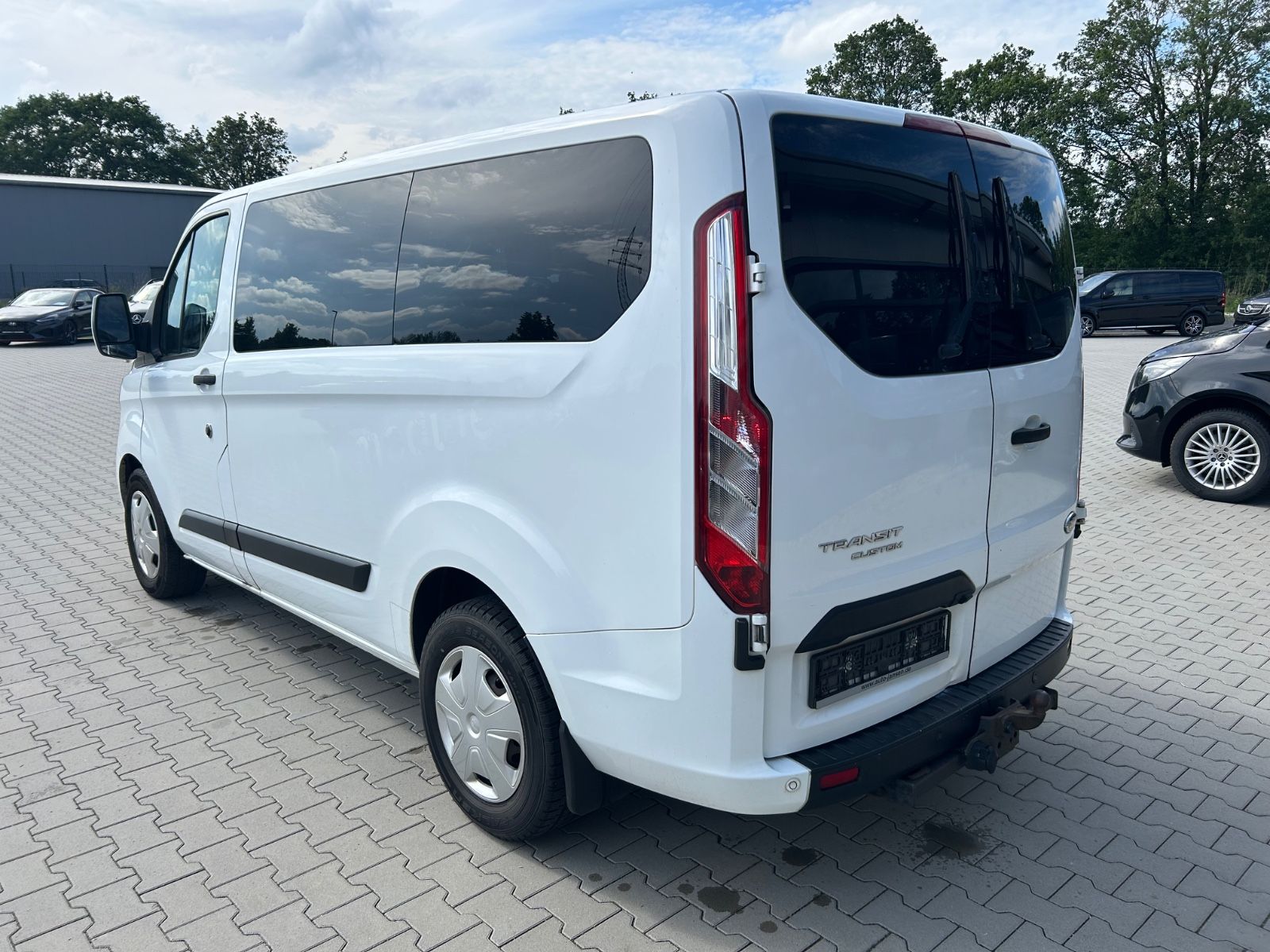 Ford Transit Custom - 8Sitze -Kamera-AHK-Tüv imagem 3
