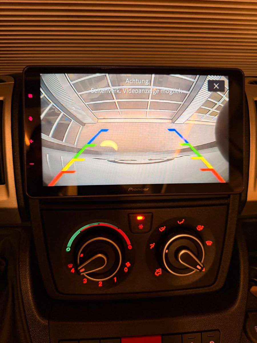 Fahrzeugabbildung Citroën Jumper Eden Camp P745 GLC Wohnmobil Markise