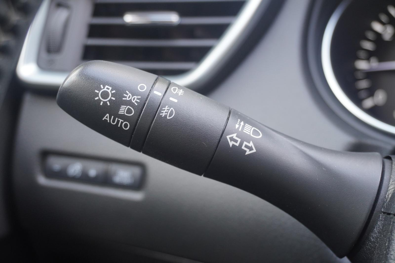 Nissan Qashqai 1.3 Acenta Navi Tempomat 360° Kamera PDC