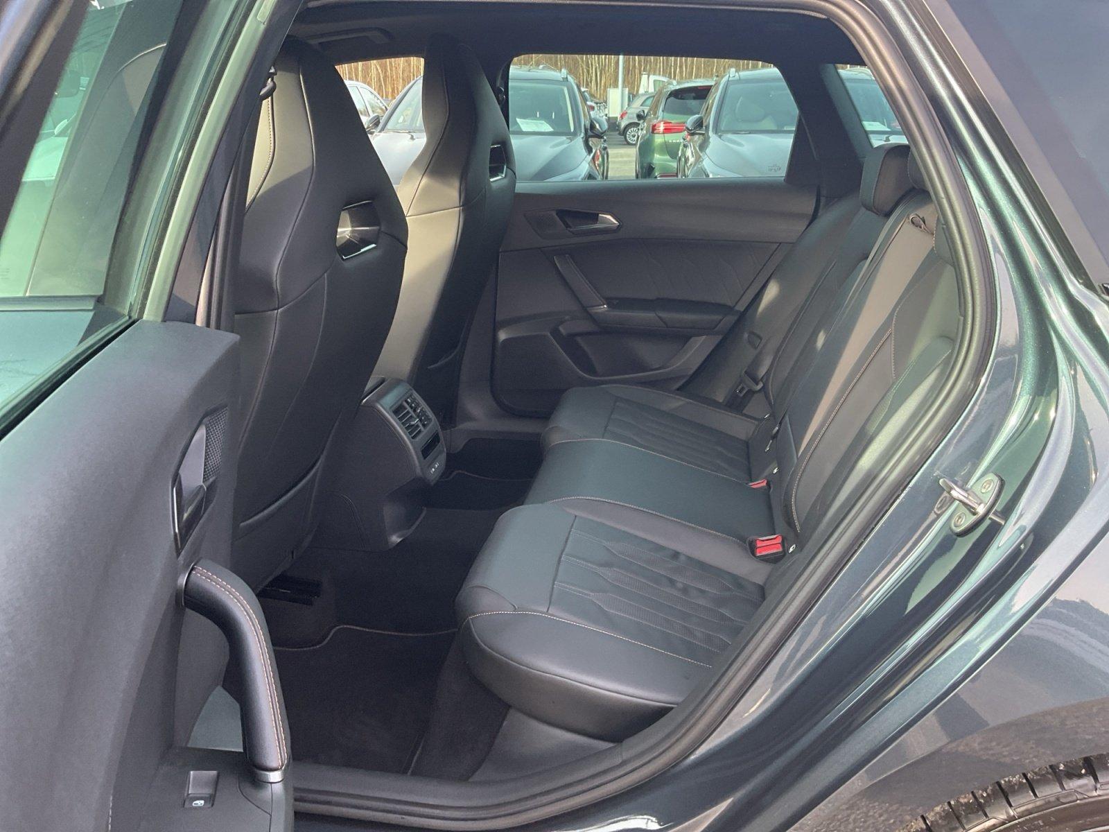 Cupra Leon SP VZ 2.0 TSI ACC LED NAVI PANO SHZ