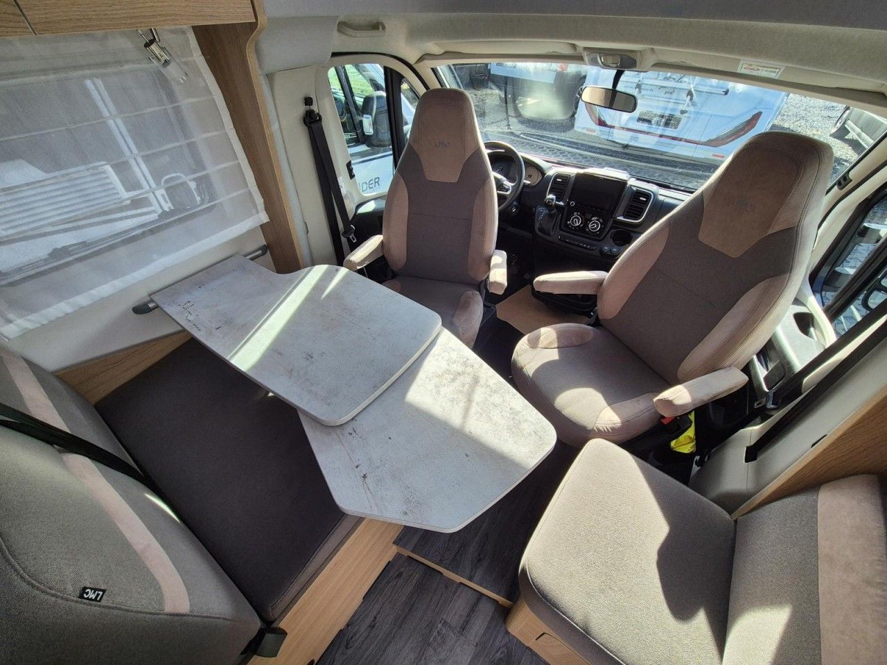 Fahrzeugabbildung LMC Cruiser V 646 G Automatik Navigation TV Sat uvm.