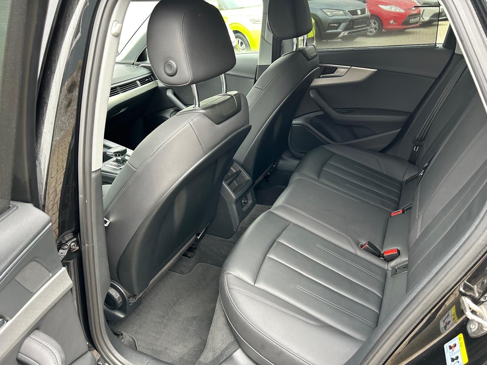 Fahrzeugabbildung Audi A4 Lim. 35 TDI S line°Matrix°19Zoll°Kamera°Leder