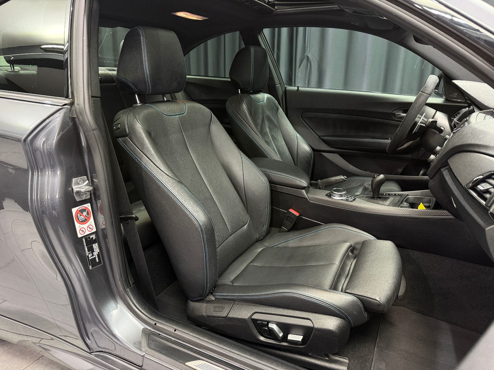 Fahrzeugabbildung BMW M2 Coupe DKG|H&K|KW|HJS|RF-KAMERA|PANO