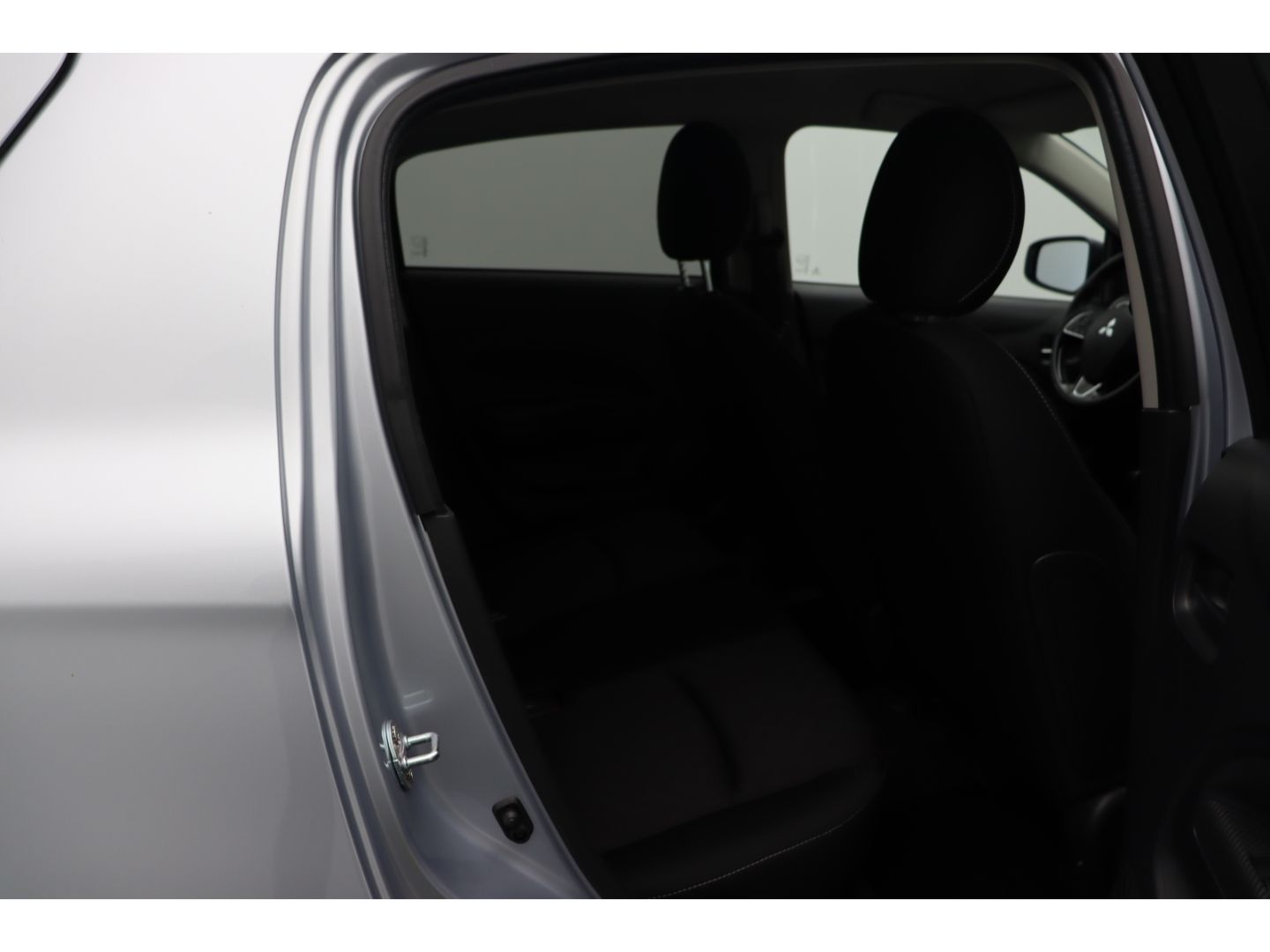 Fahrzeugabbildung Mitsubishi Space Star 1.2 Select+ AppleCP DAB Klimaanlage