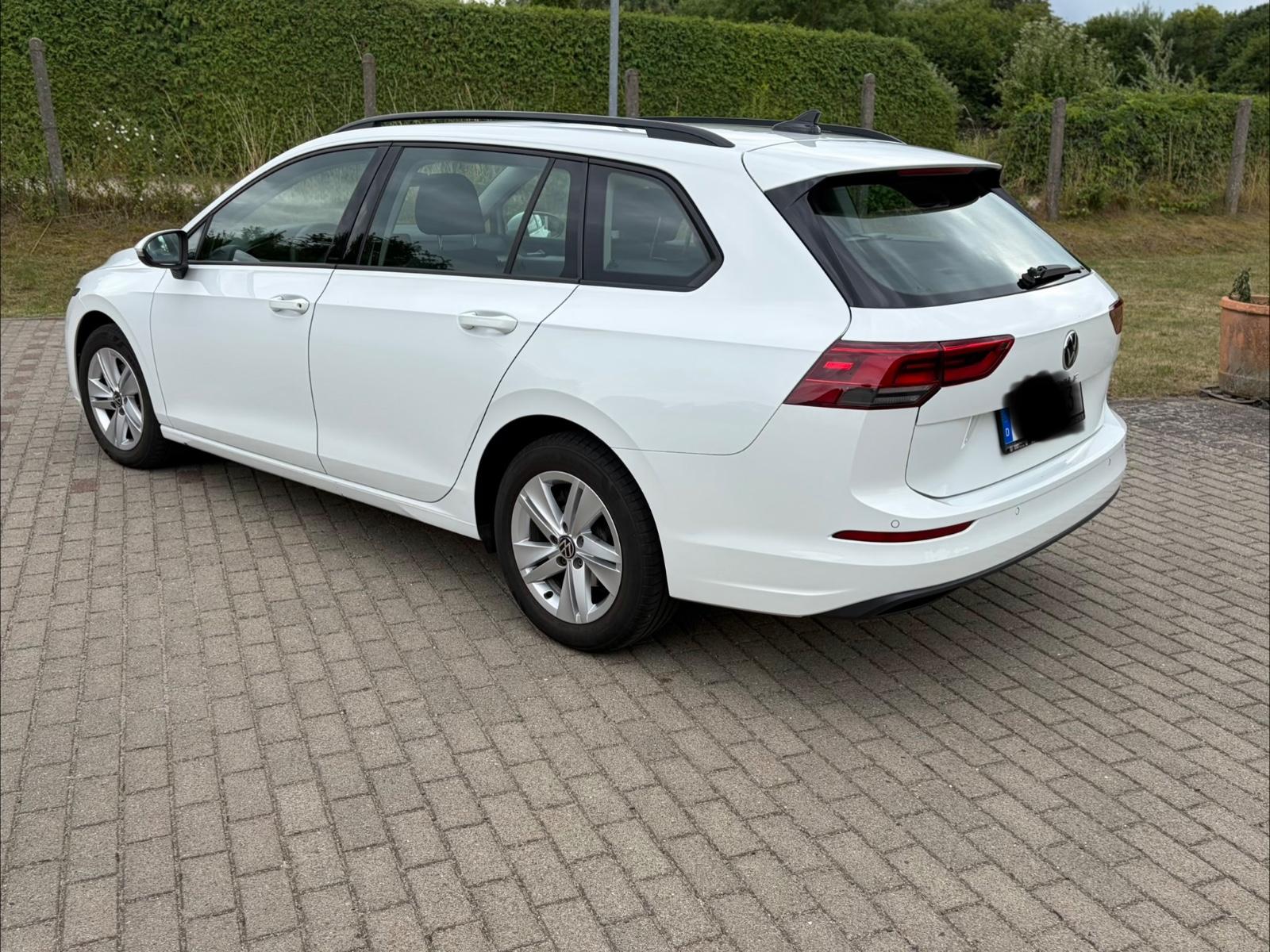 Volkswagen Golf VIII 1.0 TSI OPF Life Variant Life, миниатюра 4