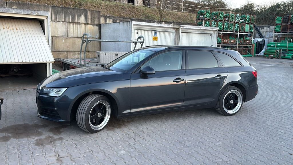 Image of Audi A4