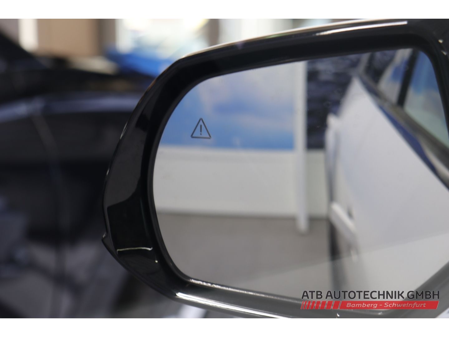 Fahrzeugabbildung Hyundai IONIQ 5 77,4 kWh UNIQ 4WD 98,9% SOH HUD Navi Sou