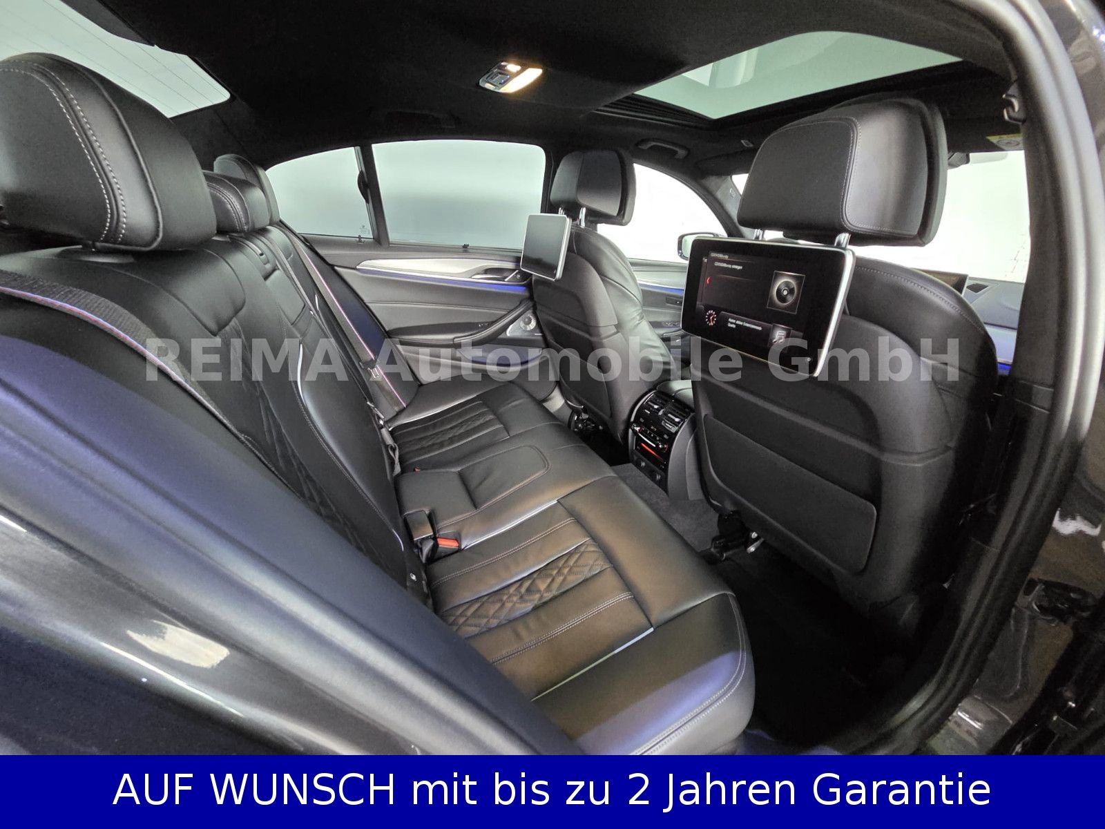 Fahrzeugabbildung BMW M550 i xDrive, Pano, LED, HUD, Massage