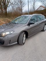 Renault Laguna Grandtour Expression 2.0 dCi FAP 96kW... - Renault Laguna Expression mit Diesel-Antrieb