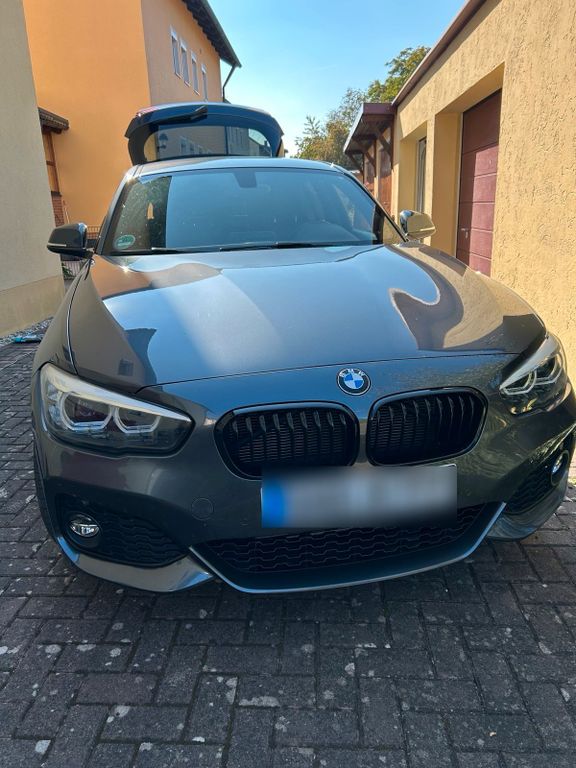 Image of BMW 120