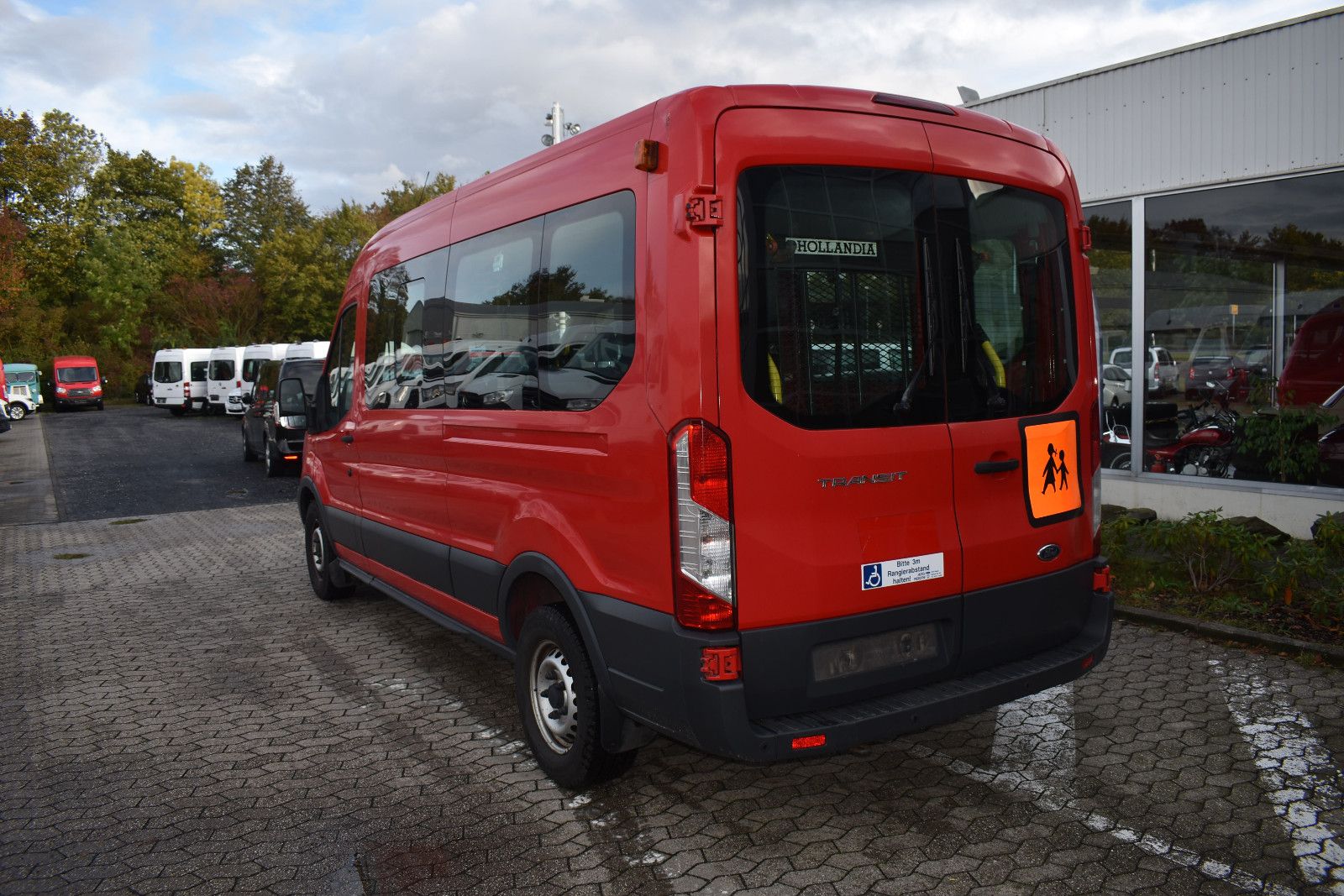 Fahrzeugabbildung Ford Transit Kombi 350 L3 Behindertengerecht *1506