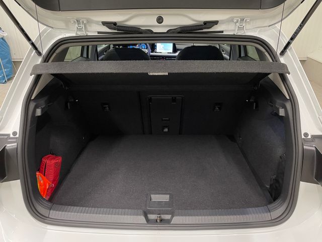 Golf VIII Move 1.5 TSI LED NAVI ACC
