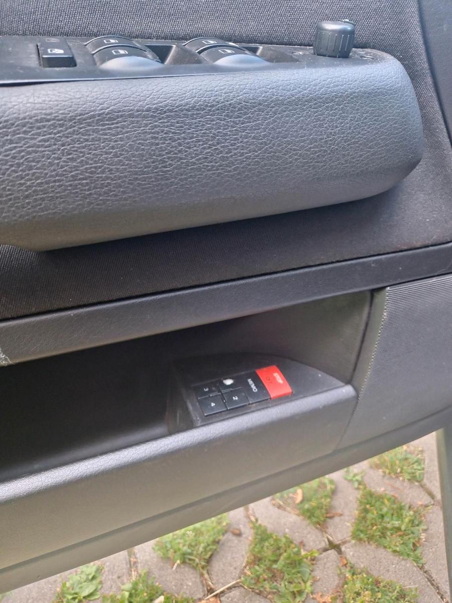 Audi Quattro 2006 — photo 15