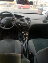 Ford Focus Ghia - Ford Focus aus 2004: Ghia