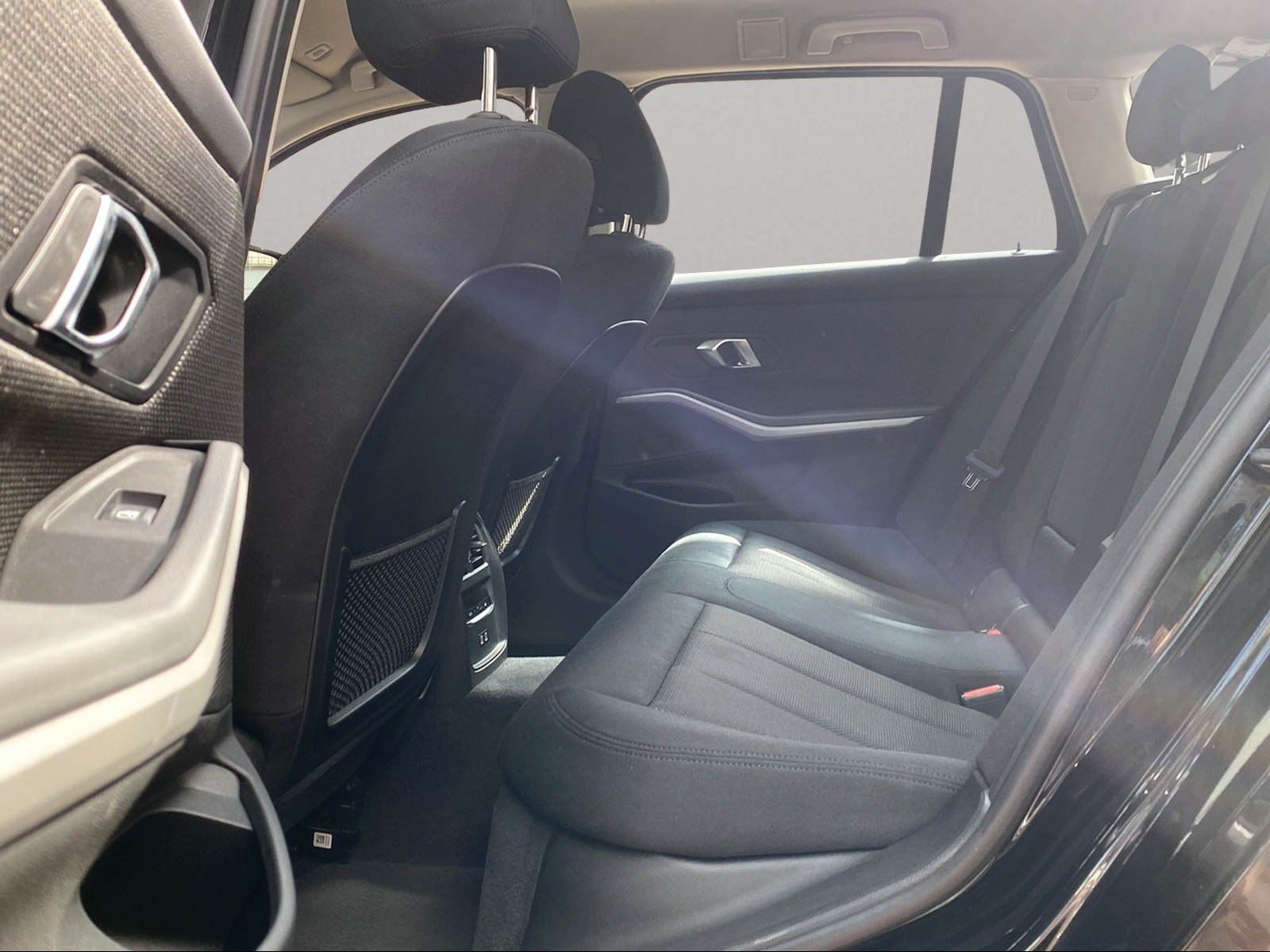 BMW 318d Touring Navi PDC Sitzheizung foto 15