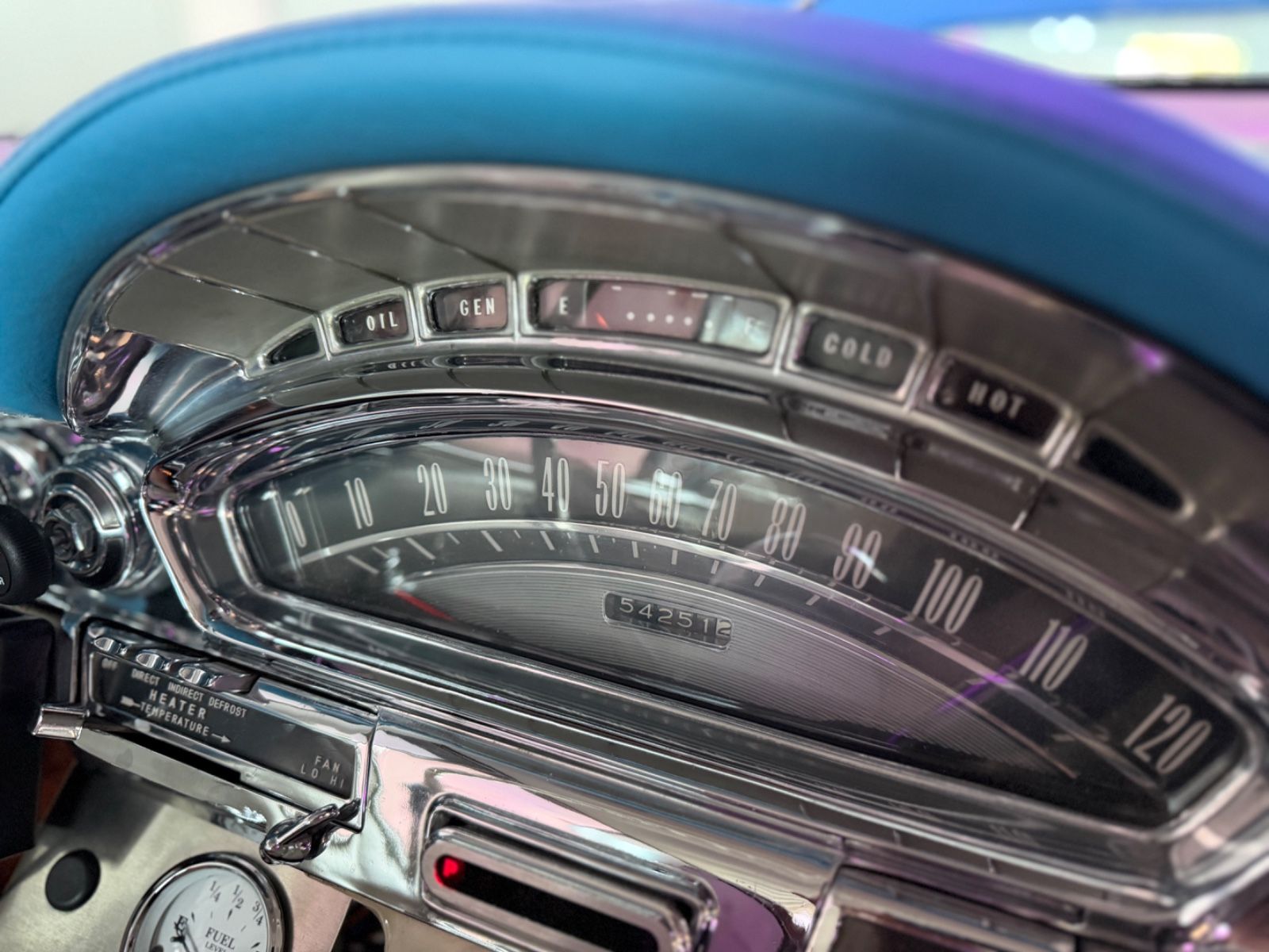 4-Door Holiday Sedan Super 88