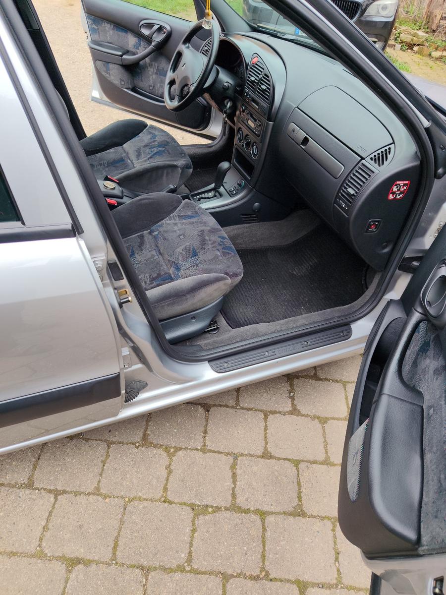 Citroën Xsara 1.6 Exclusive -- gepflegter fast Oldtimer