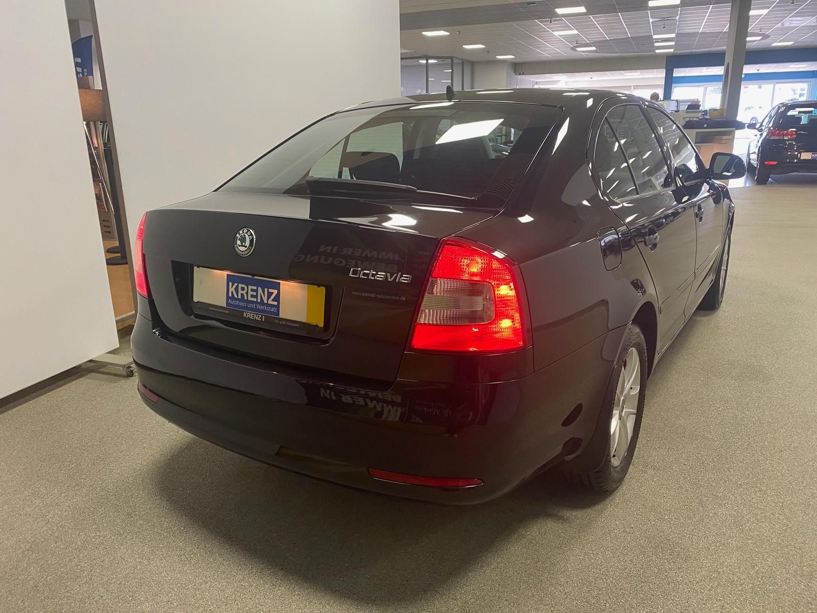 Fahrzeugabbildung SKODA Octavia 1.2 TSI Ambiente KLIMA+PDC+SITZHEIZ+1.HA