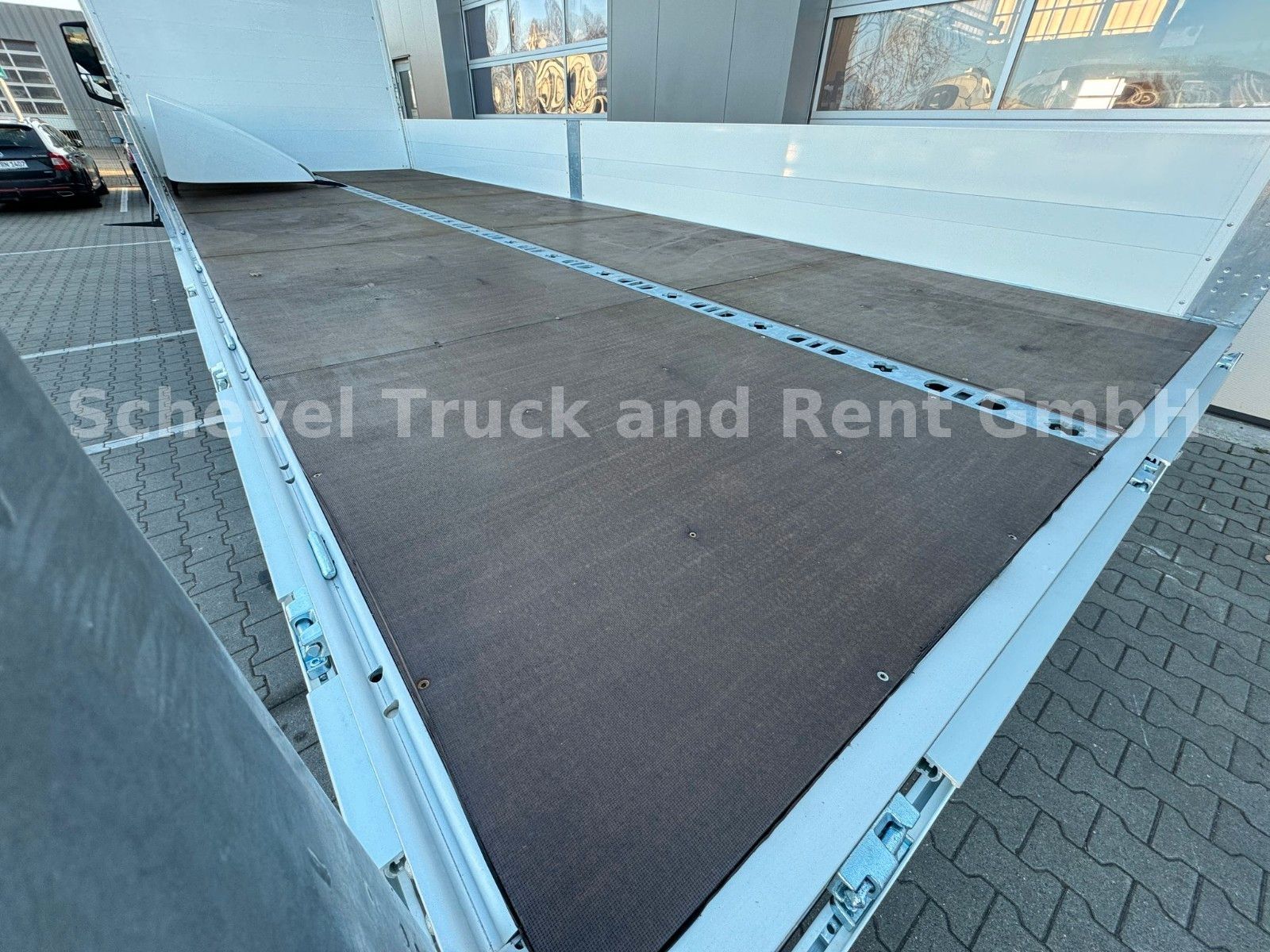 Fahrzeugabbildung MAN TGL 12.190 4x2 BL Langmaterial Pritsche 7,30m