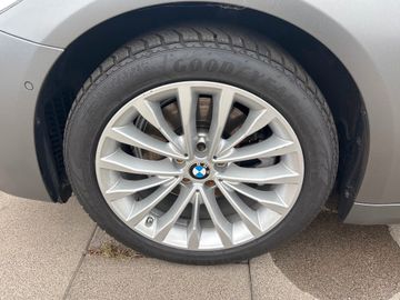 BMW 520 - 7