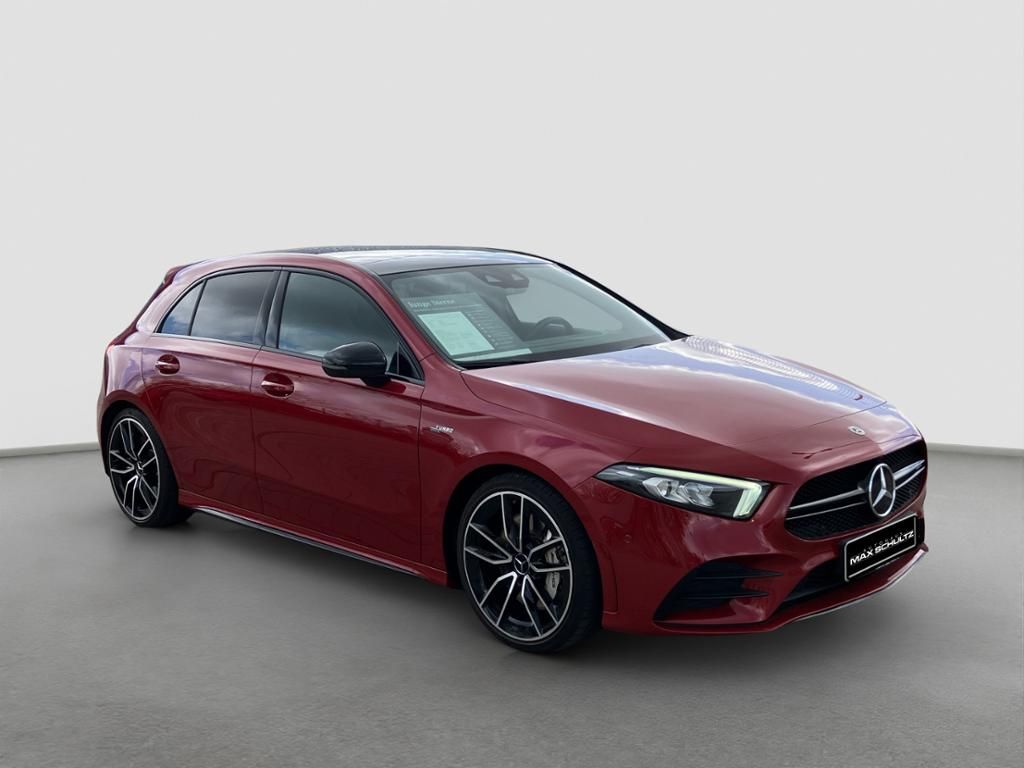 Fahrzeugabbildung Mercedes-Benz AMG A 35 4M Pano-Dach*Apple CarPlay*LED