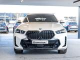 BMW X6 xDrive40d M Sport HUD PANO ACC AHK 360°KAM - mit Diesel-Antrieb: Allradantrieb, Pickup, Automatik