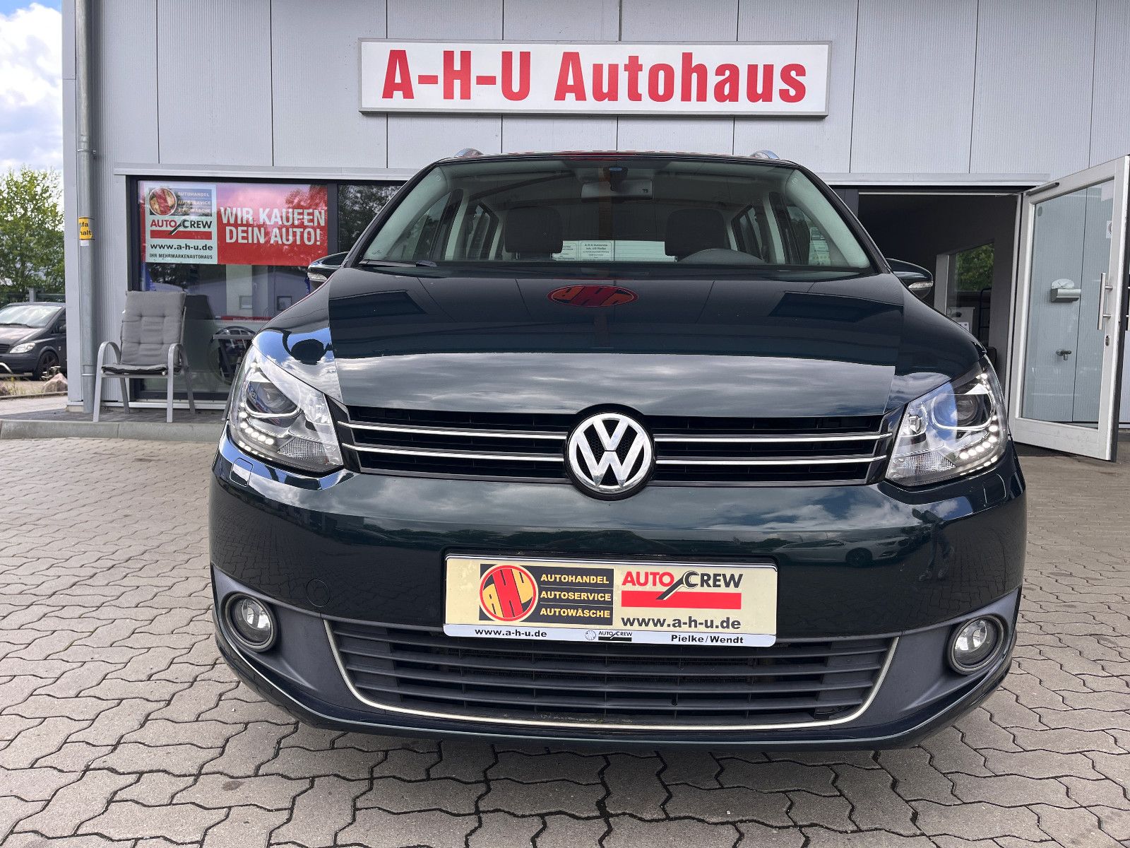 Fahrzeugabbildung Volkswagen Touran Highline BMT 2.0 TDi DSG