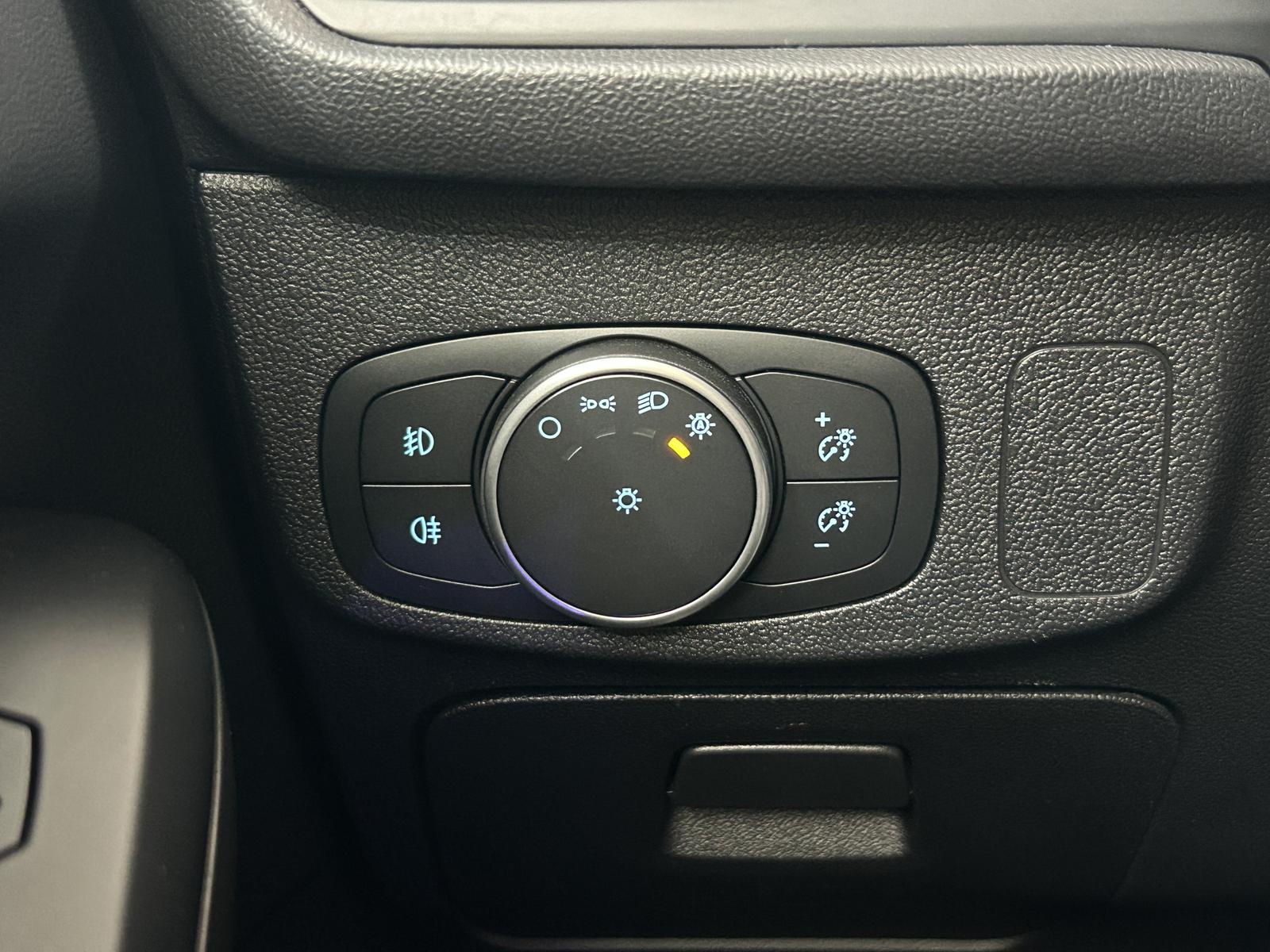 Ford Focus ST+ACC+HUD+Ambiente+B&O+Recaro+LED+Subwoof