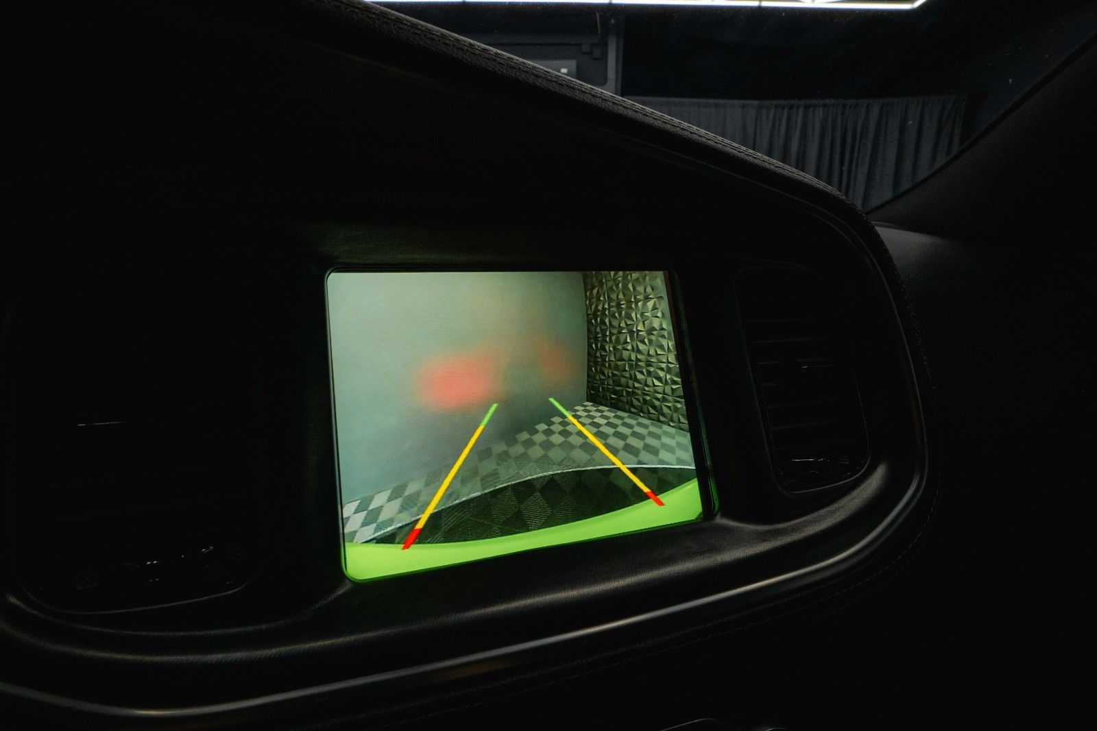 Fahrzeugabbildung Dodge Charger 5.7 V8 HEMI R/T DAYTONA Performance