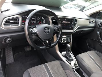 Volkswagen T-Roc - 8