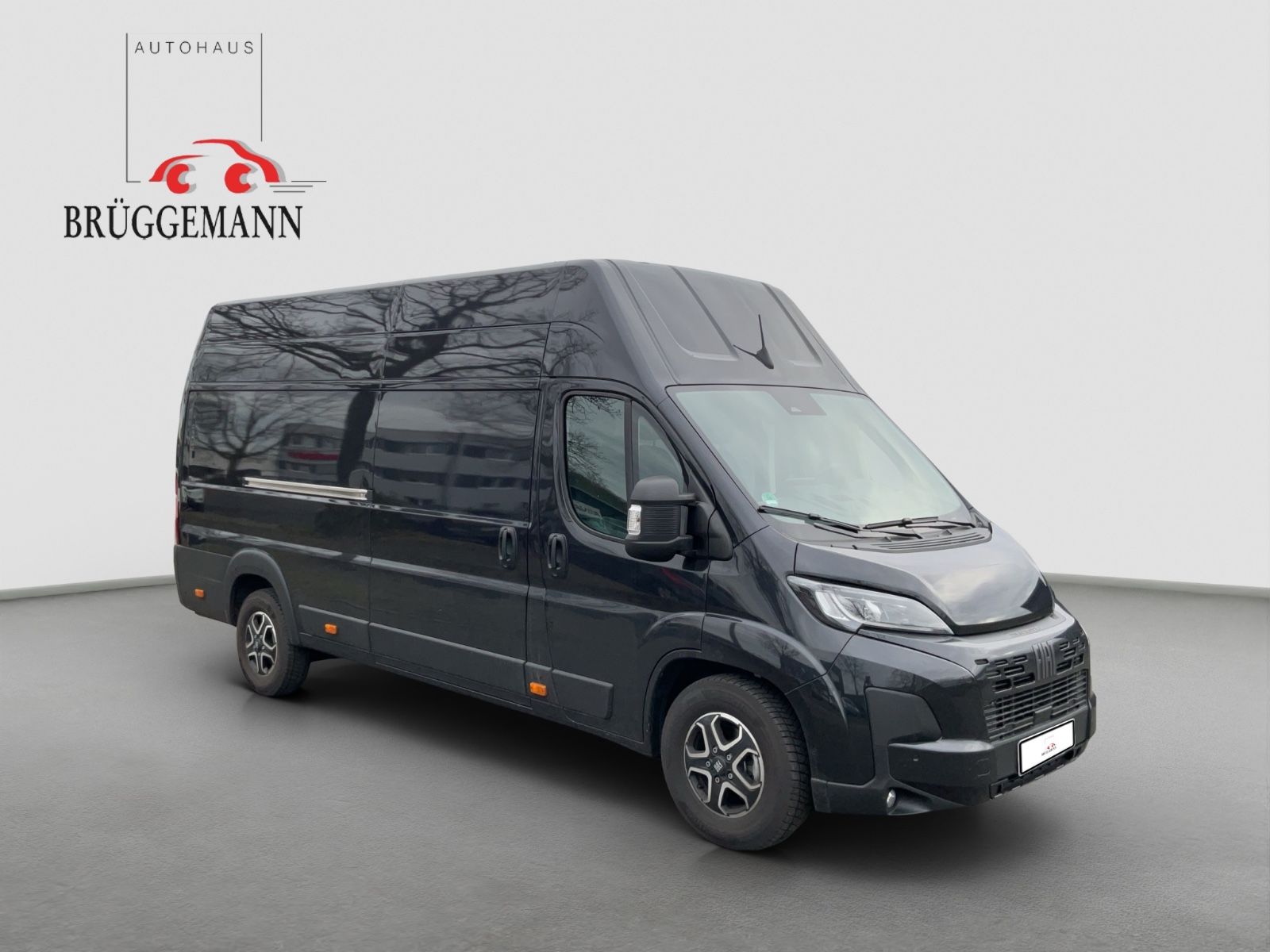Fahrzeugabbildung Fiat Ducato Maxi L4H3 180 Mj Automatik 360°Navi