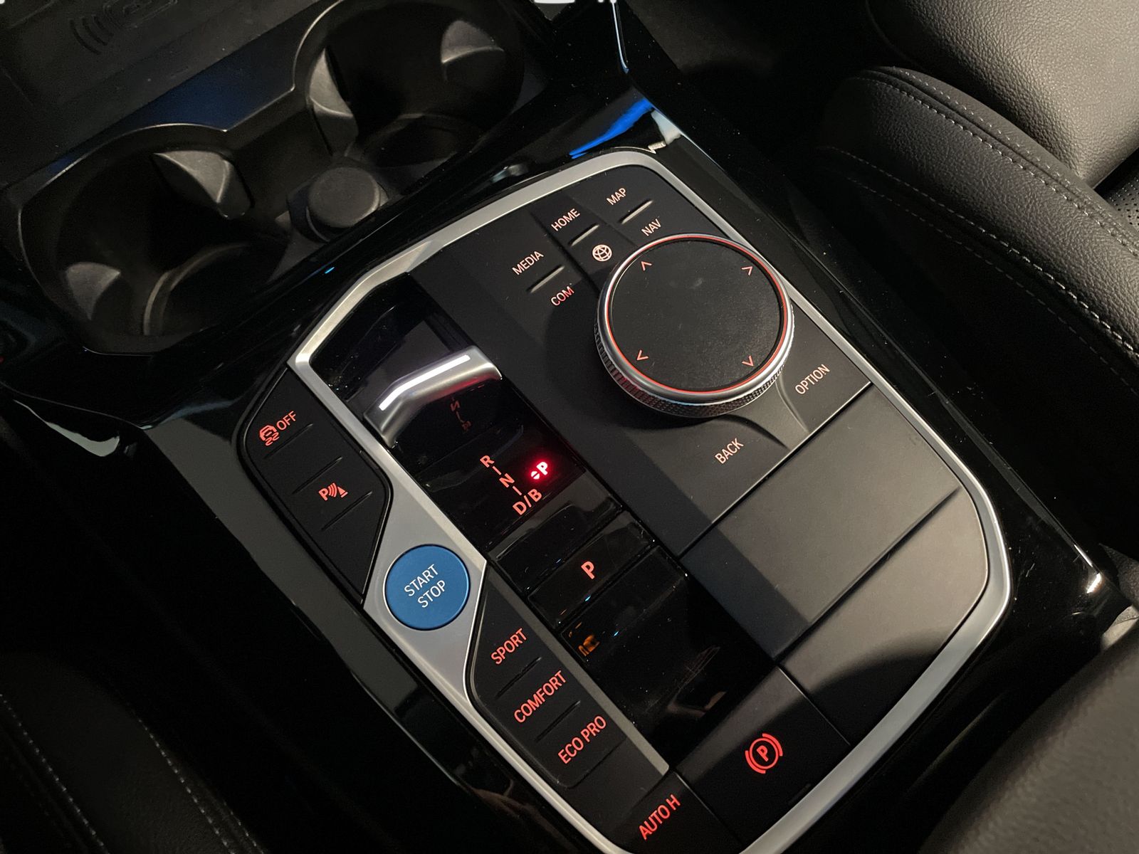 BMW iX3 M Sport Driv.Assist.Prof LiveCockpitProf foto 15