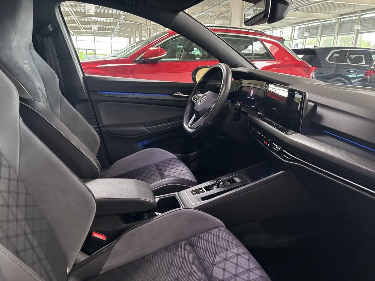 Volkswagen Golf VIII Variant 1.5 eTSI R-Line OPF DSG+DAB+RS, миниатюра 8