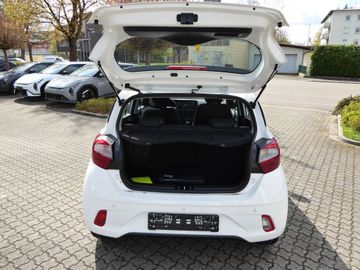 Hyundai i10 1.0 Select, Navi, Rückfahrkamera