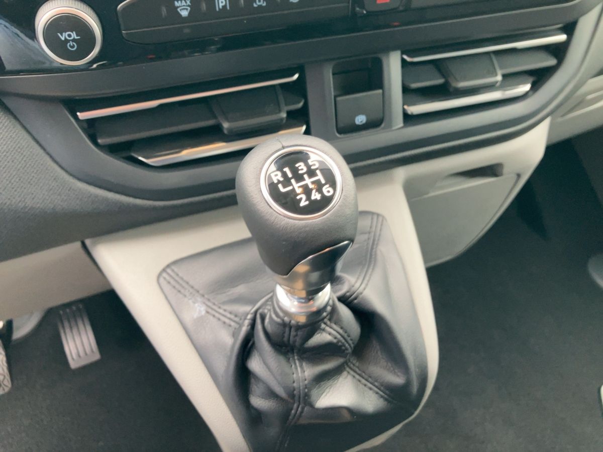 Ford Tourneo Custom - Bild 19