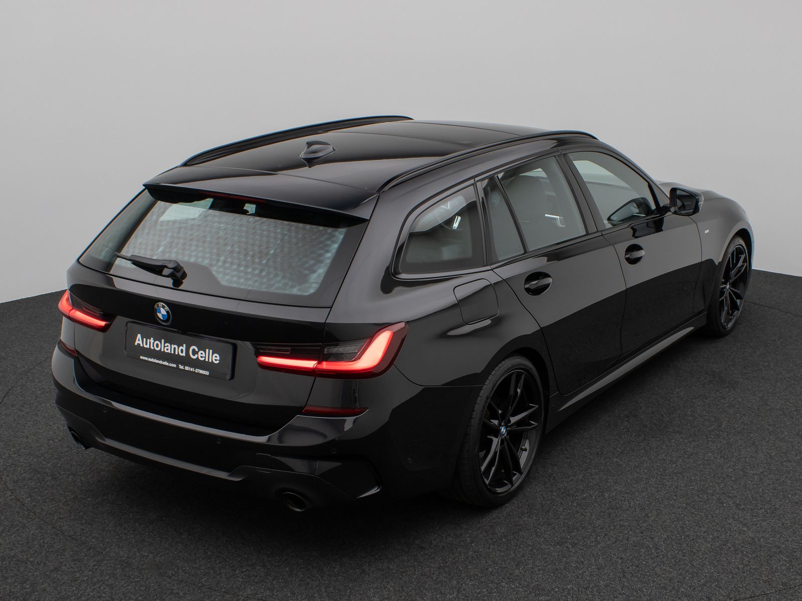 Fahrzeugabbildung BMW 320d M Sport Kamera DAB HiFi Komfort Alarm 19Zol