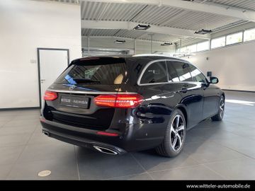 Mercedes E 220 - 10