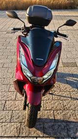 Honda PCX 125 - HONDA PCX 125