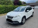Peugeot 2008 Access 82 VTi Access Navi*Klimaautomatik - Peugeot 2008: Access