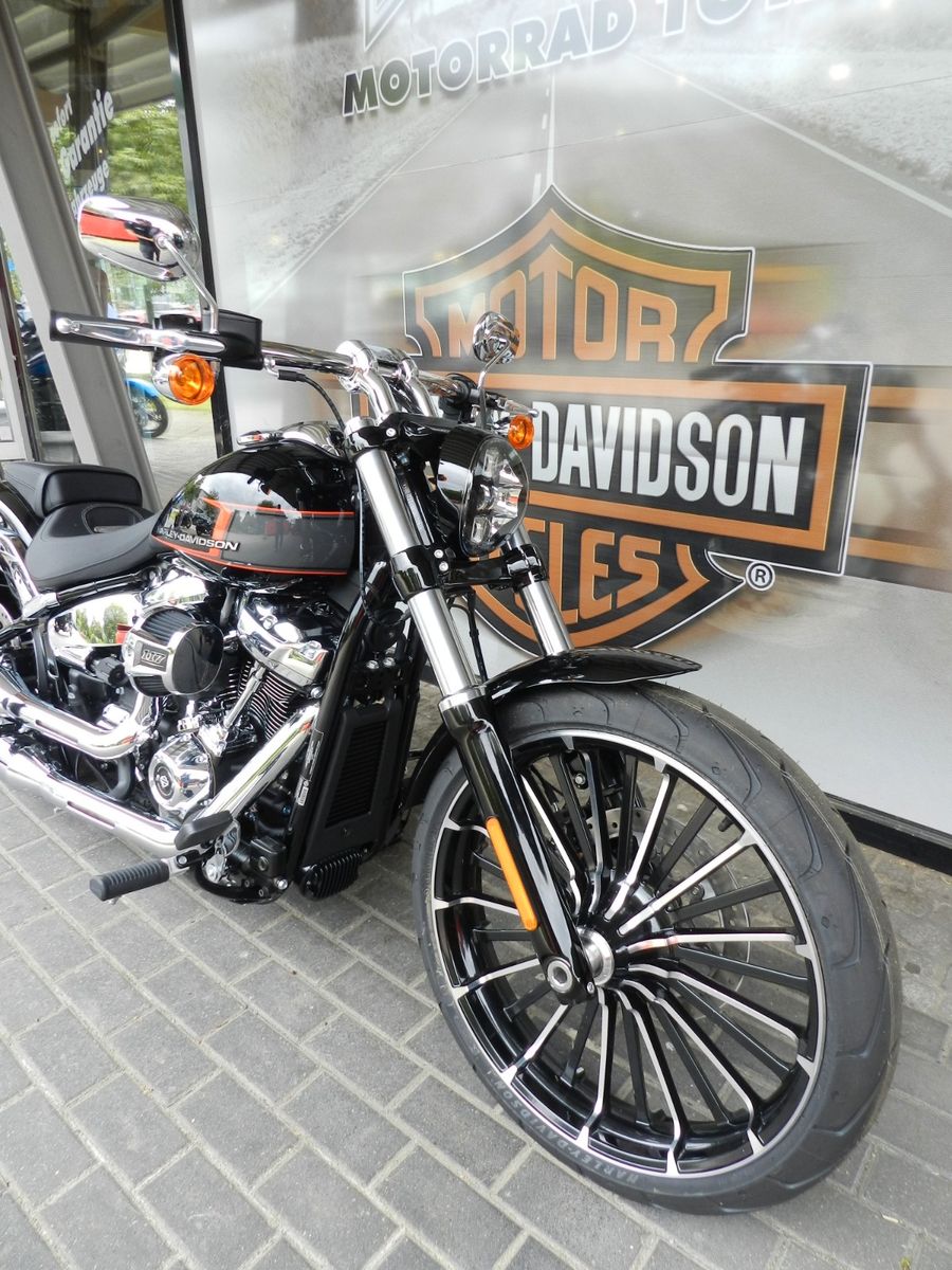 Fahrzeugabbildung Harley-Davidson Softail Breakout 117 MJ 2024 Sofort Verfügbar