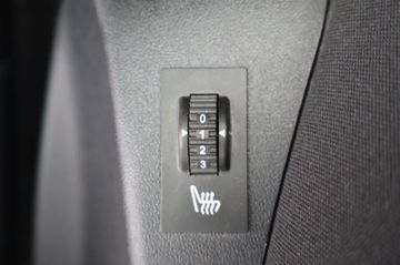 Peugeot 2008 Active Automatik Kamera Klimaautomatik
