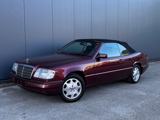 Mercedes-Benz E 200 Garagenwagen mit original Wiesmann Hardtop