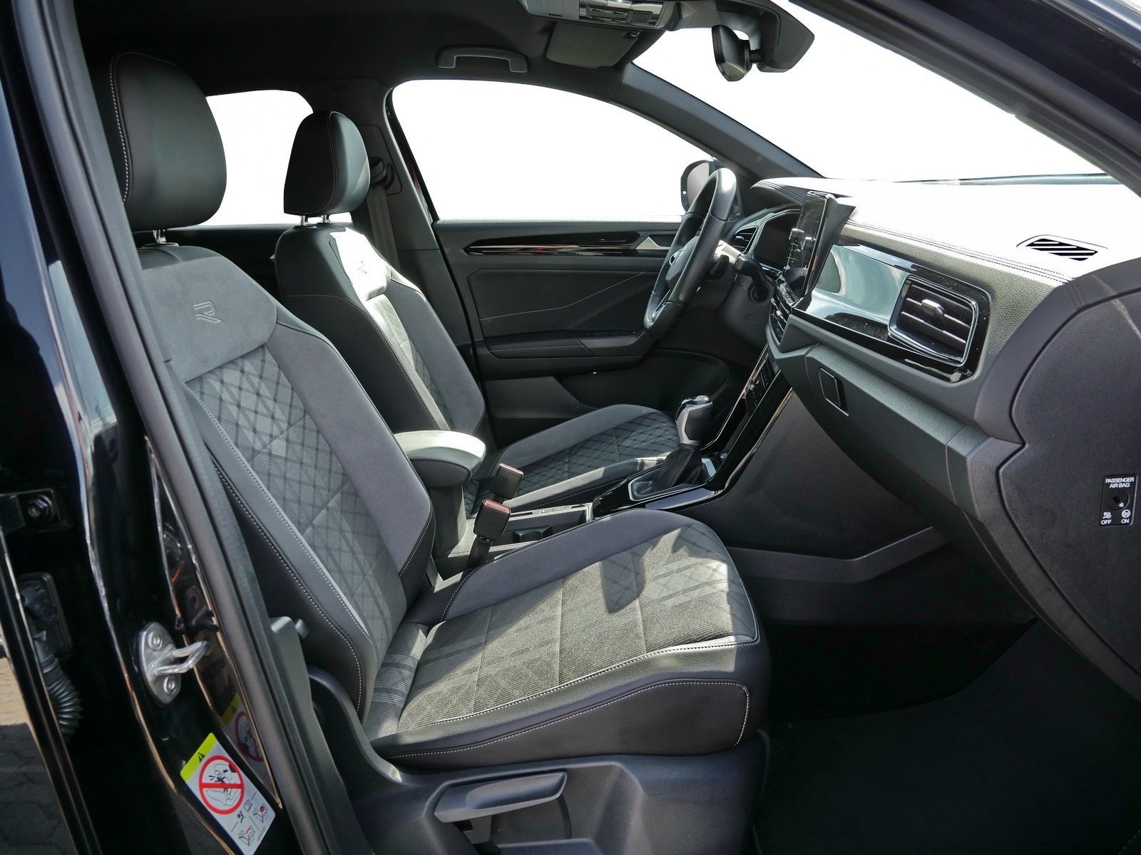 Volkswagen T-Roc - Bild 4